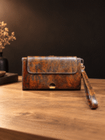 کیف پول چرم طبیعی شایان رنگ قهوه‌ای — نمای بسته